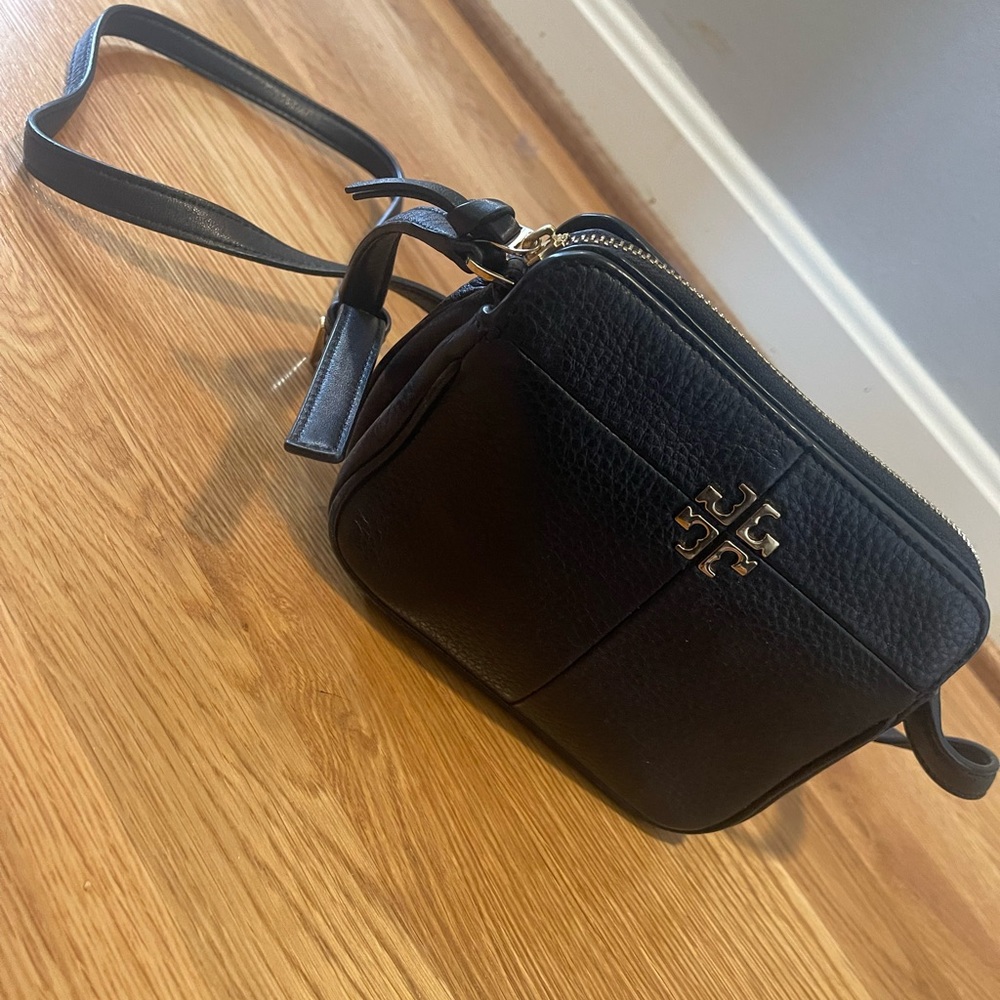 Tory Burch Crossbody with Matching Wallet